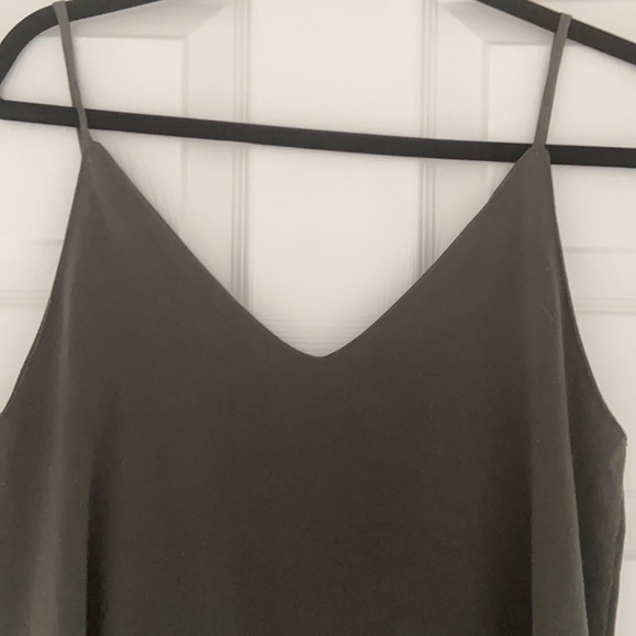 Short a line dress - Picture 2 of 4